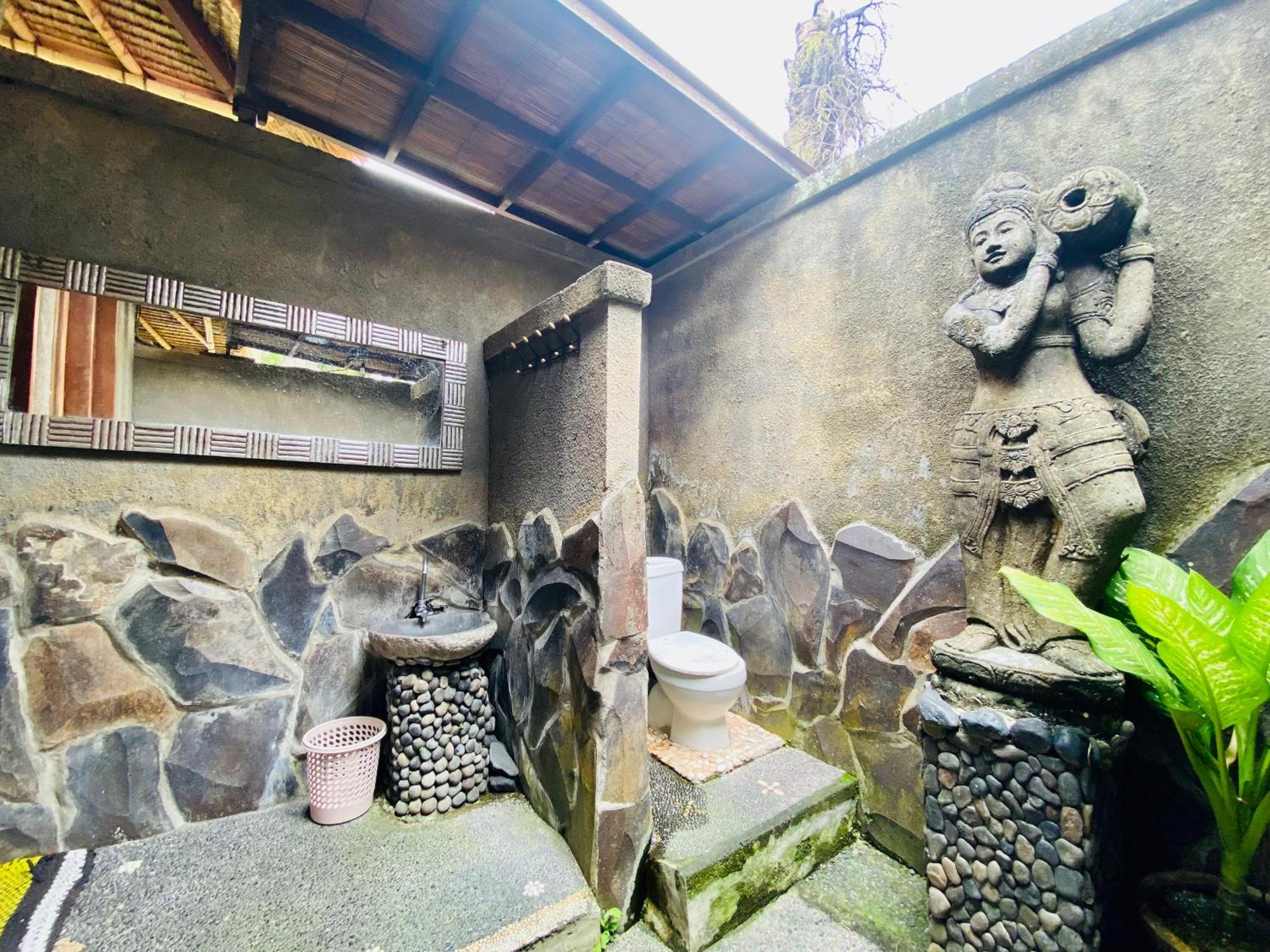 Dong Loka Guesthouse Bali Carangsari Eksteriør bilde
